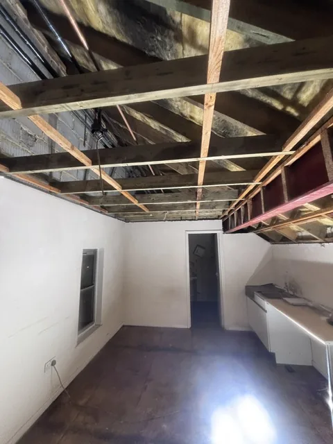 Controlled artex plasterboard strip-out in Clapham Junction